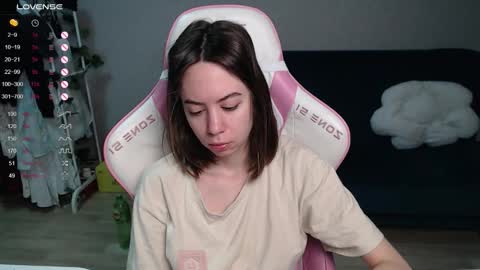 Snapshot of allie_hazie chatting on 03/22/26, 11:41 alice online show from 03/22/26, 11:41