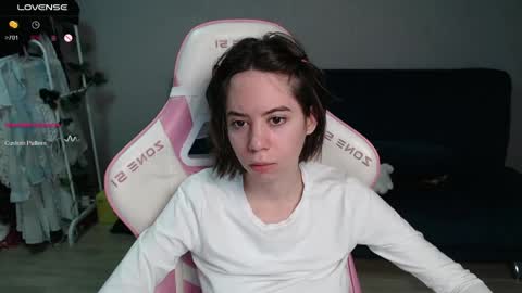 Snapshot of allie_hazie chatting on 04/03/26, 11:58 alice online show from 04/03/26, 11:58