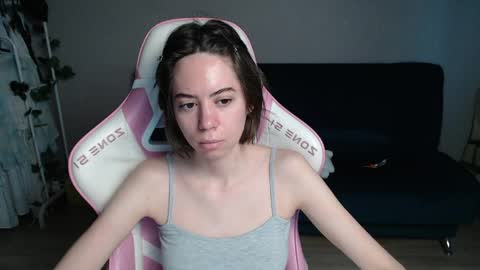 Snapshot of allie_hazie chatting on 04/16/26, 11:51 alice online show from 04/16/26, 11:51