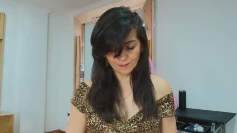 Aliie  online show from 10/02/25, 11:39