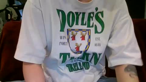 Snapshot of alliebearx chatting on 03/02/25, 11:53 alliebearx online show from 03/02/25, 11:53