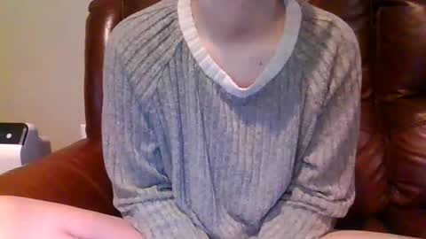 Snapshot of alliebearx chatting on 03/20/26, 04:23 alliebearx online show from 03/20/26, 04:23