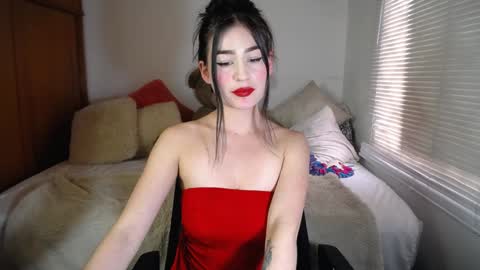 Snapshot of allierose_ chatting on 12/03/24, 07:11 Allie  online show from 12/03/24, 07:11