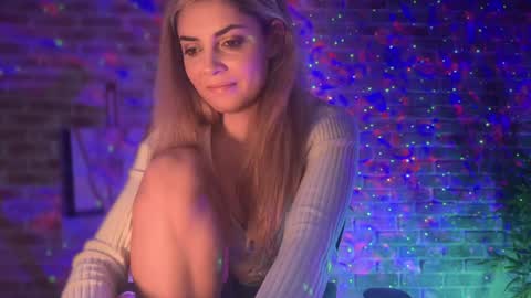 Allie online show from 12/17/24, 02:44