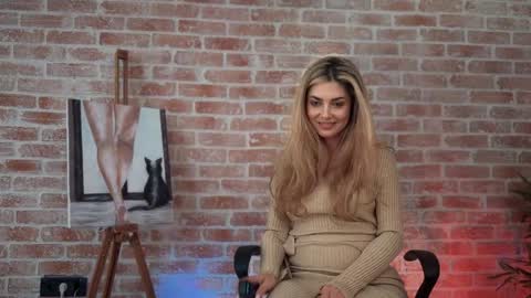 Allie online show from 12/19/24, 09:18