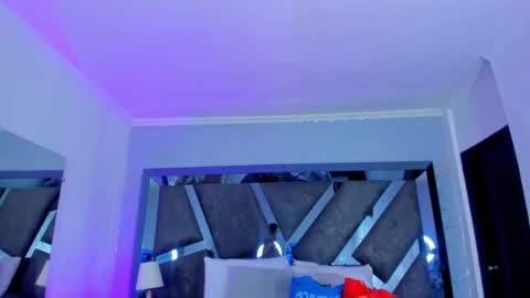 Snapshot of allijadid chatting on 03/03/25, 10:17    online show from 03/03/25, 10:17