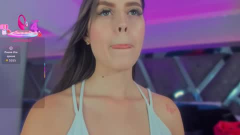 Snapshot of allijadid chatting on 11/14/25, 11:09 online show from 11/14/25, 11:09