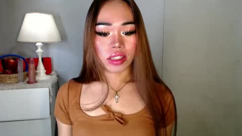 Snapshot of allirah20x chatting on 12/07/24, 04:58 Allirah online show from 12/07/24, 04:58