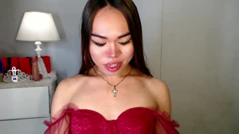 Snapshot of allirah20x chatting on 12/12/24, 02:55 Allirah online show from 12/12/24, 02:55