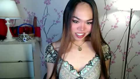 Snapshot of allirah20x chatting on 03/02/25, 06:19 Allirah online show from 03/02/25, 06:19