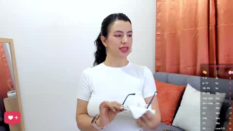    online show from 03/06/25, 07:21