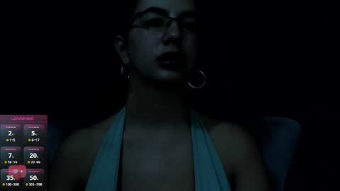 Snapshot of allison0724 chatting on 07/19/26, 04:22 online show from 07/19/26, 04:22