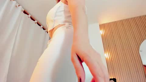 allison_fosther online show from 11/12/25, 03:07