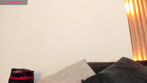 allison_fosther online show from 12/03/25, 02:19