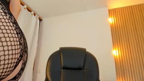 allison_fosther online show from 12/20/25, 03:57