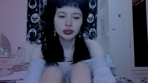 Snapshot of allisondeetz chatting on 04/19/26, 09:17 Alis online show from 04/19/26, 09:17