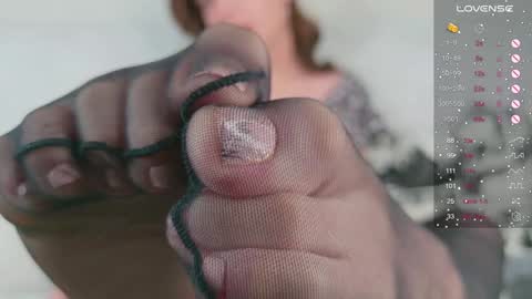 allisonmoonlight online show from 12/25/24, 10:28