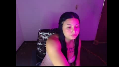 Snapshot of allisonn_smith18 chatting on 05/03/26, 04:07 Alisson online show from 05/03/26, 04:07