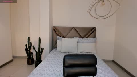 Snapshot of allisonrogersx chatting on 09/16/25, 02:45 Allison Rogers online show from 09/16/25, 02:45