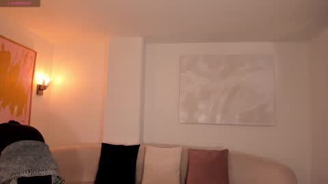 Snapshot of allisonrogersx chatting on 10/26/25, 04:46 Allison Rogers online show from 10/26/25, 04:46