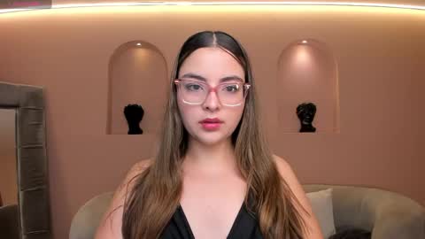 Snapshot of allisonrogersx chatting on 06/02/26, 11:56 Allison Rogers online show from 06/02/26, 11:56