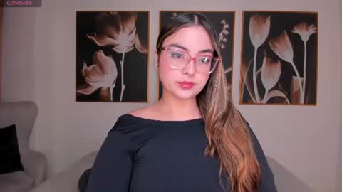 Snapshot of allisonrogersx chatting on 06/20/26, 10:40 Allison Rogers online show from 06/20/26, 10:40