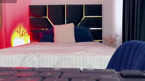 AllisonSweetie online show from 11/16/25, 10:10