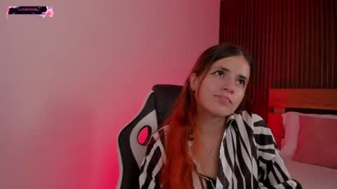 Snapshot of alliss_ginger_ chatting on 07/05/26, 04:19 A L L I S S online show from 07/05/26, 04:19