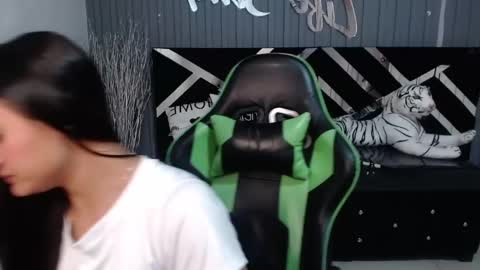 Allisson online show from 02/19/25, 03:28