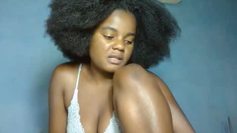 Snapshot of allizida01 chatting on 11/27/25, 06:43 allizida01 online show from 11/27/25, 06:43