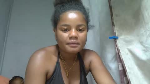Snapshot of allizida01 chatting on 01/10/26, 06:53 allizida01 online show from 01/10/26, 06:53