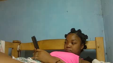 Snapshot of allizida01 chatting on 02/06/26, 06:55 allizida01 online show from 02/06/26, 06:55