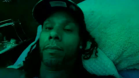 allthewayup10 online show from 09/21/25, 06:15