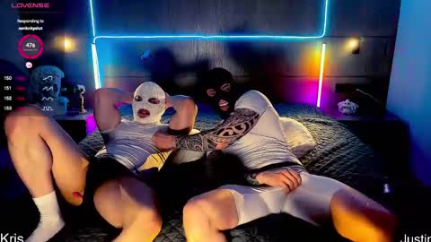 Snapshot of alltimehorny19 chatting on 01/18/25, 07:58 Justin online show from 01/18/25, 07:58