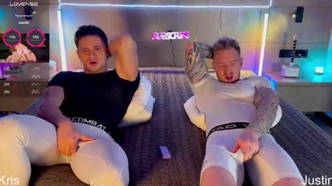 Snapshot of alltimehorny19 chatting on 09/19/25, 09:48 Justin online show from 09/19/25, 09:48