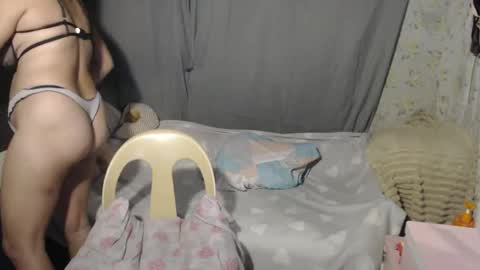 Snapshot of alluring_bobbies chatting on 03/04/25, 07:43 dhiharu online show from 03/04/25, 07:43