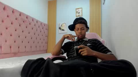 alluringangel01 online show from 11/21/25, 03:05