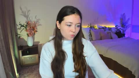 Snapshot of alluringeyess chatting on 09/26/25, 11:14 alluringeyess online show from 09/26/25, 11:14