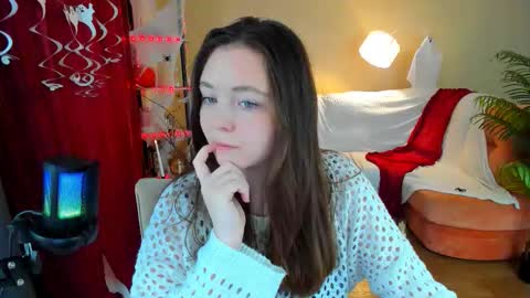 Snapshot of alluringeyess chatting on 11/03/25, 04:19 alluringeyess online show from 11/03/25, 04:19