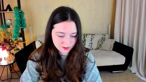 Snapshot of alluringeyess chatting on 12/03/25, 04:27 alluringeyess online show from 12/03/25, 04:27