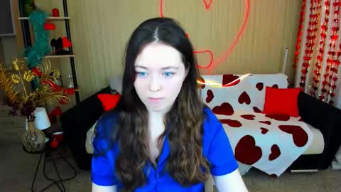 alluringeyess online show from 02/28/26, 09:32