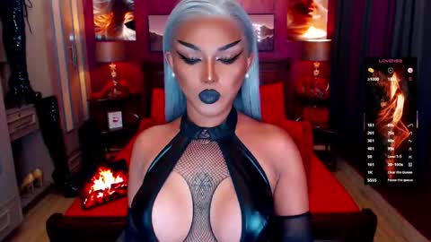 Snapshot of alluringnatalya chatting on 04/19/26, 05:07 Natalya Fox online show from 04/19/26, 05:07