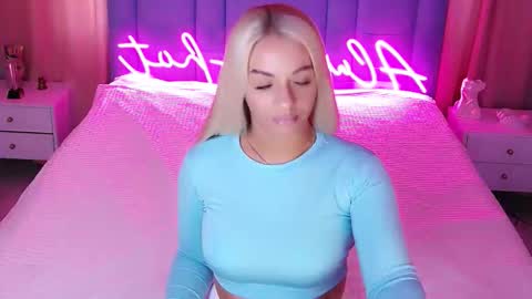 AlwaysHot online show from 09/11/25, 02:11