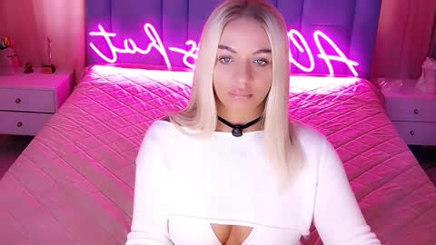 Snapshot of allwayshottt chatting on 03/21/26, 03:55 AlwaysHot online show from 03/21/26, 03:55