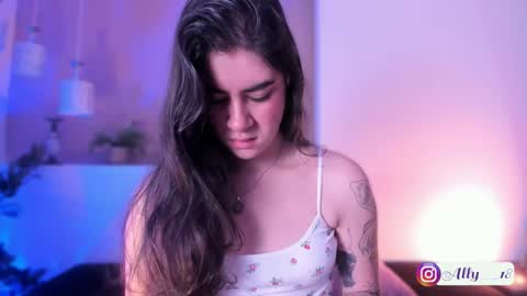 Ally  online show from 11/11/25, 04:12