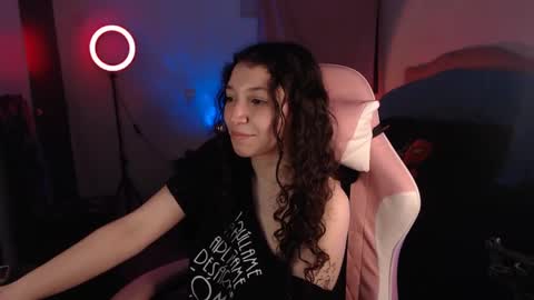 Snapshot of ally_donfort chatting on 03/01/25, 06:24 Ally online show from 03/01/25, 06:24