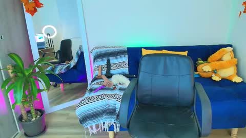 Ally  help me reach 100 satisfaid online show from 09/24/25, 09:40