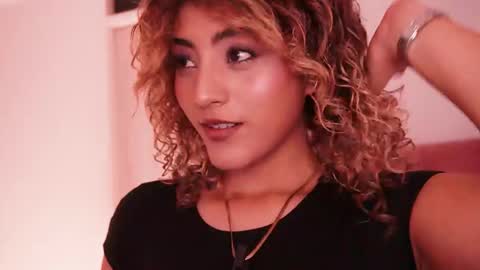 Snapshot of ally_summer chatting on 02/08/26, 03:43 ally_summer online show from 02/08/26, 03:43