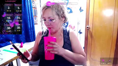 ally_sweety online show from 02/21/25, 10:04