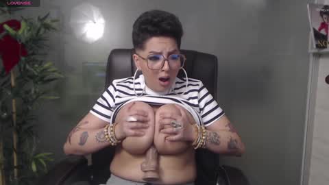         online show from 12/04/24, 11:13